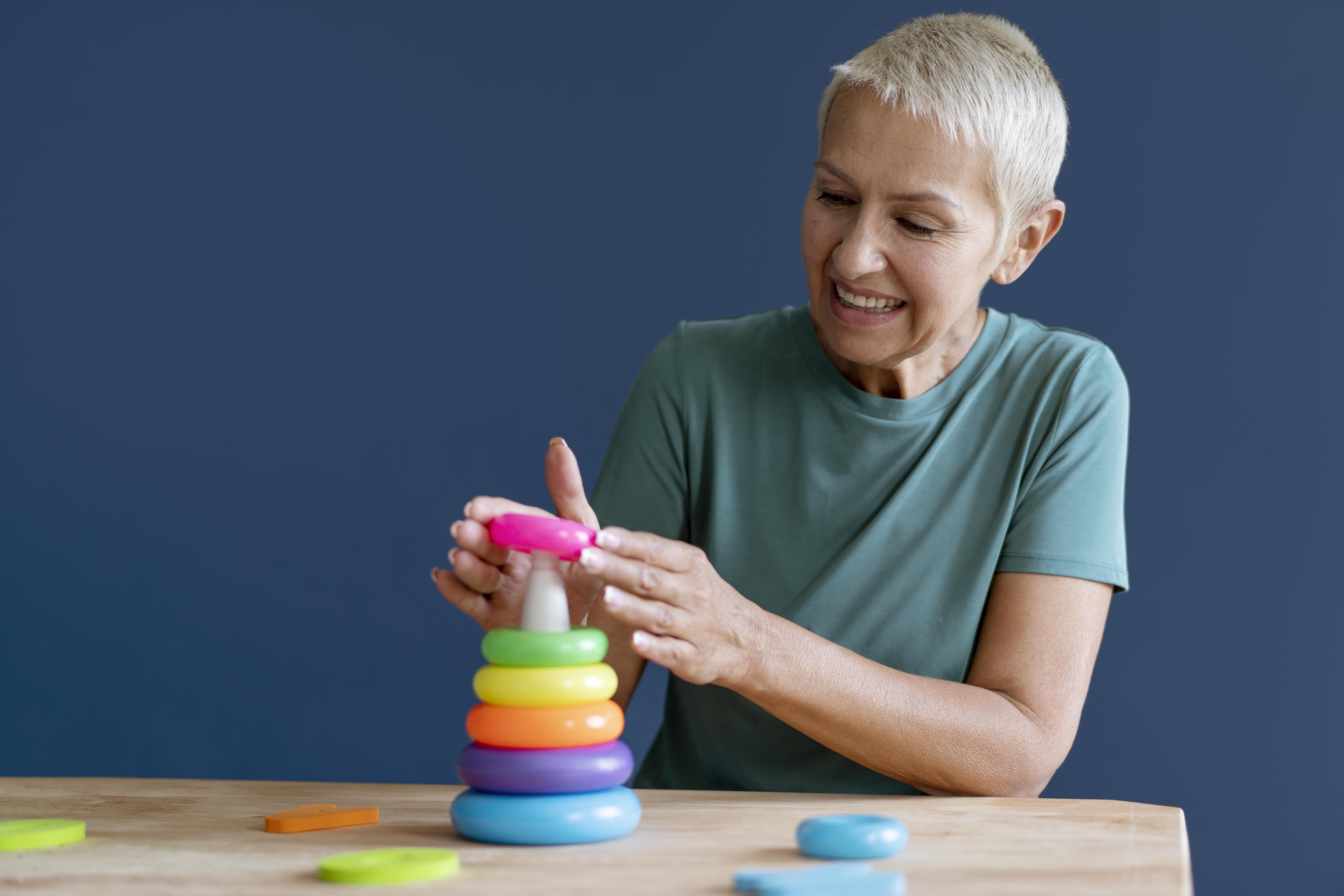 mature-woman-having-occupational-therapy-session.jpg